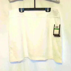 NWT White Callaway Skort.